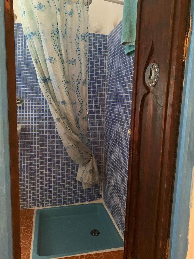 Hathor ,Casa Marroqui Con Dos Terrazas En La Medina Antigua , Ideal Parejas!! Wifi!! Асила Экстерьер фото